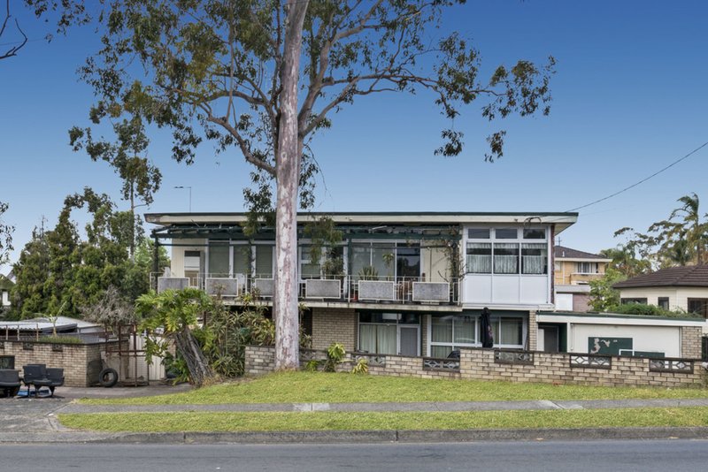 Photo - 196 Newbridge Rd , Moorebank NSW 2170 - Image 2