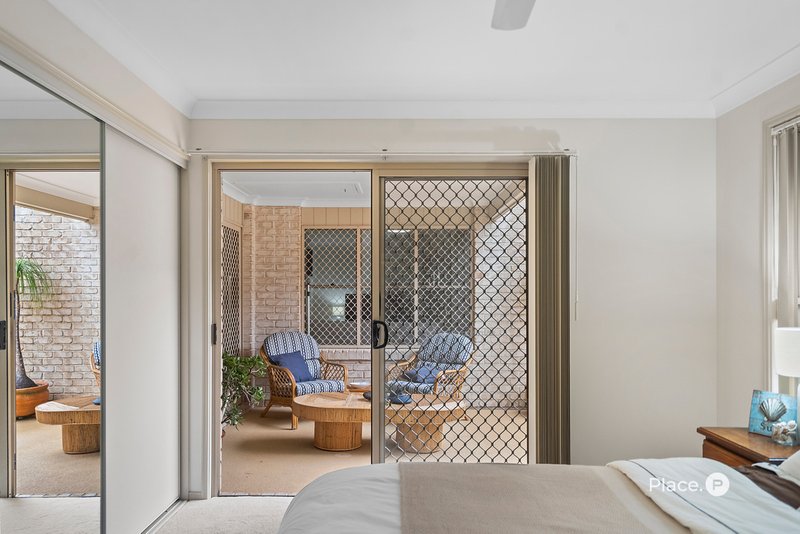 Photo - 196 Pine Street, Wynnum QLD 4178 - Image 9