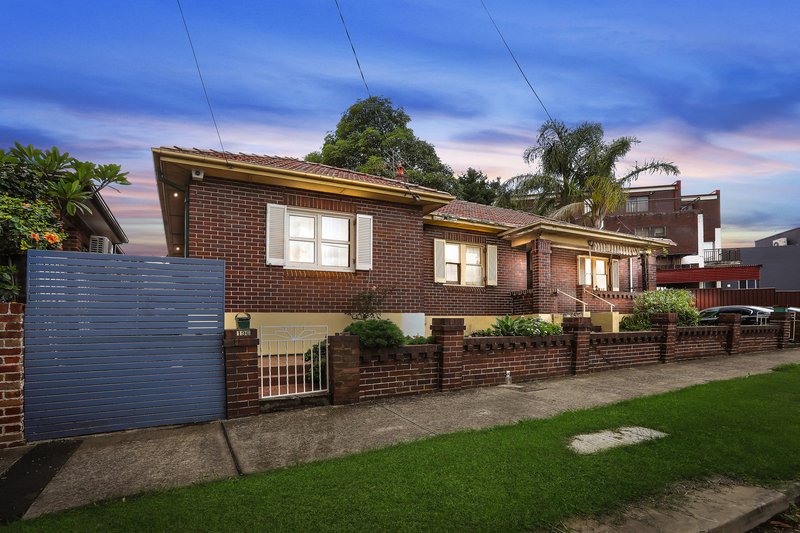 Photo - 196 The Boulevarde , Strathfield NSW 2135 - Image 7