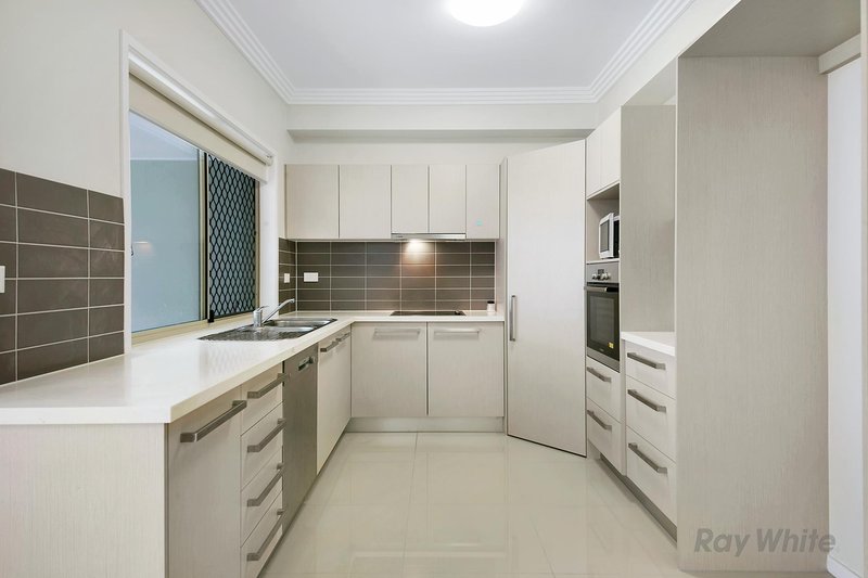 Photo - 19/60 Lakefield Place, Runcorn QLD 4113 - Image 3