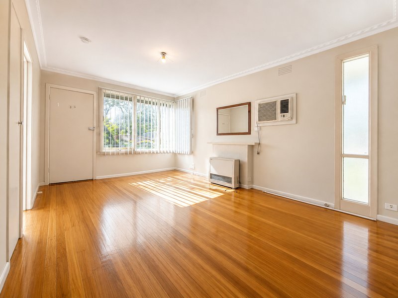 Photo - 1/963 High Street, Reservoir VIC 3073 - Image 2