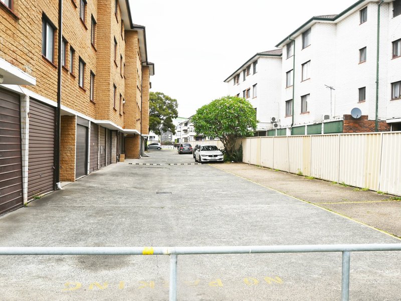 Photo - 19/65 Mcburney Rd , Cabramatta NSW 2166 - Image 11