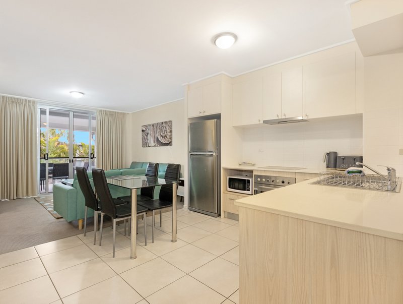 Photo - 19/68 Pulgul Street, Urangan QLD 4655 - Image 3