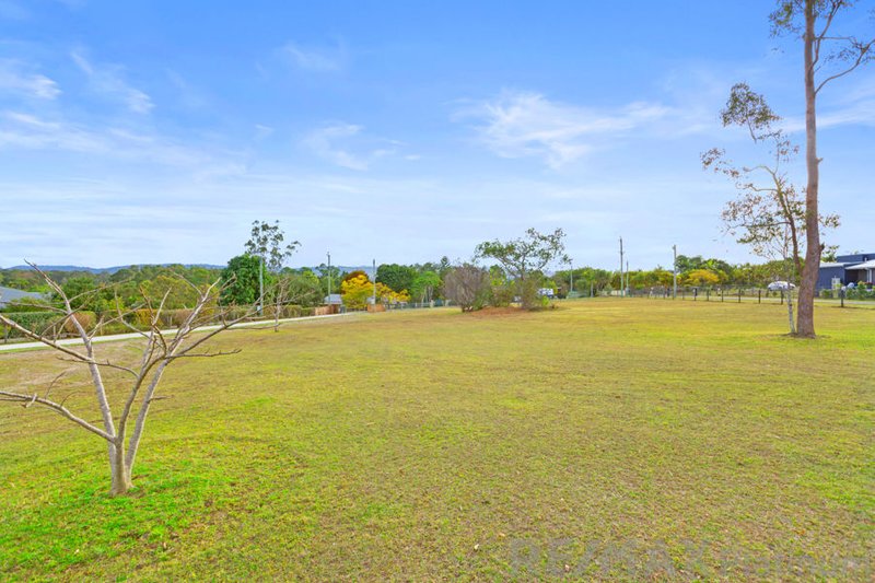 Photo - 1/97-99 Macginley Road, Upper Caboolture QLD 4510 - Image 5