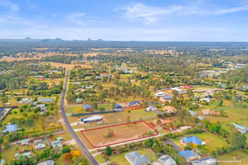 Photo - 1/97-99 Macginley Road, Upper Caboolture QLD 4510 - Image 11