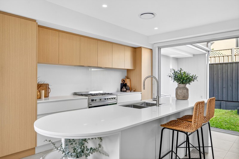 Photo - 197 Bay Road, Toowoon Bay NSW 2261 - Image 6