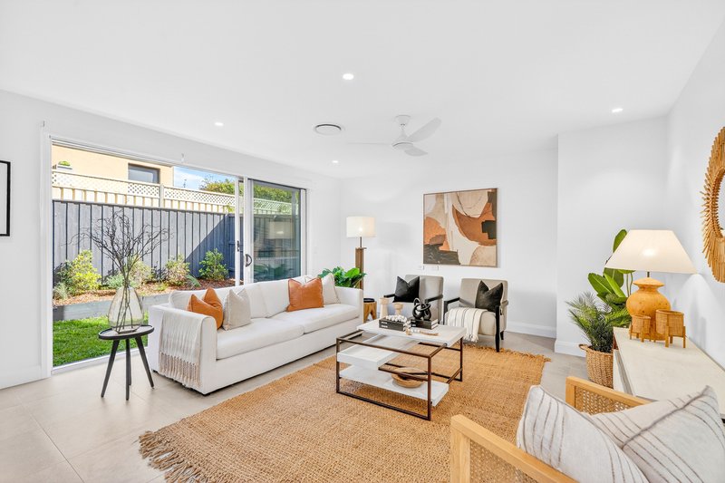 Photo - 197 Bay Road, Toowoon Bay NSW 2261 - Image 8