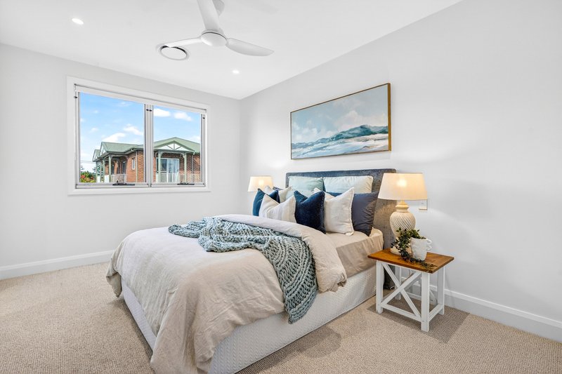 Photo - 197 Bay Road, Toowoon Bay NSW 2261 - Image 14