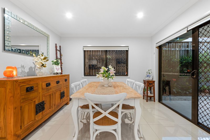 Photo - 197 Canvey Road, Upper Kedron QLD 4055 - Image 5