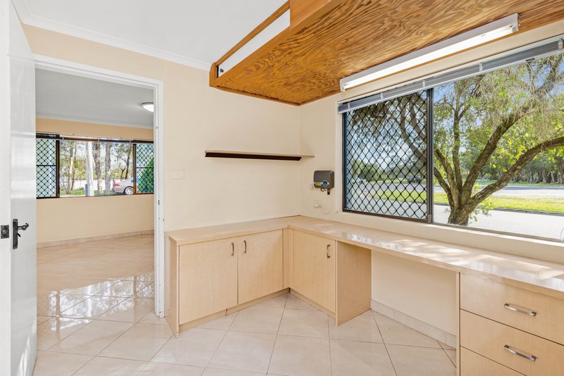 Photo - 197 Esplanade , Golden Beach QLD 4551 - Image 12