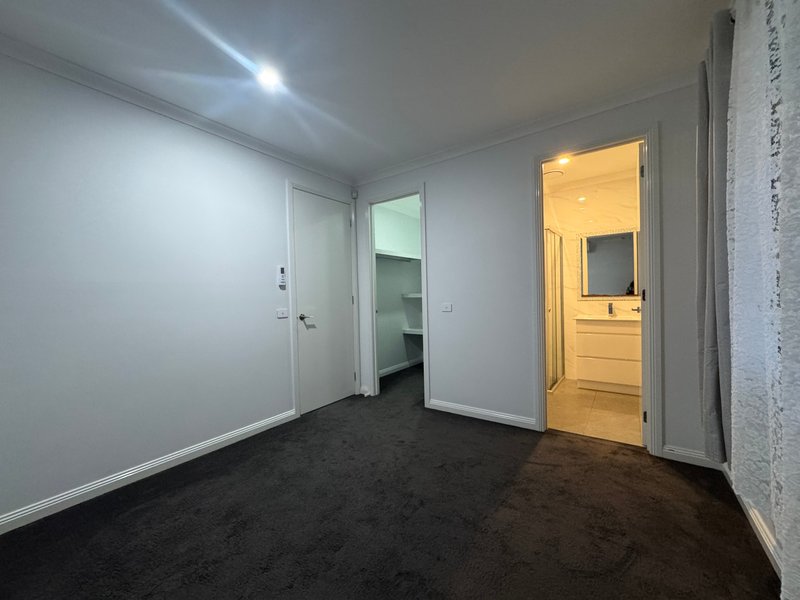 Photo - 1/97 Herbert Street, Dandenong VIC 3175 - Image 25