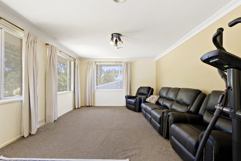 Photo - 197 Namatjira Drive, Fisher ACT 2611 - Image 4