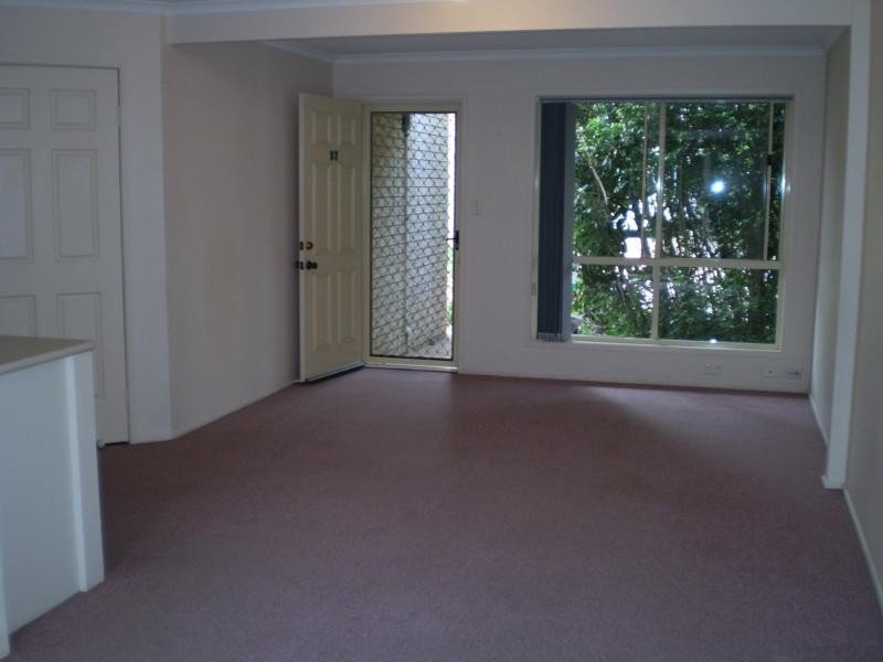 Photo - 19/7 Oricon Court, Springwood QLD 4127 - Image 7