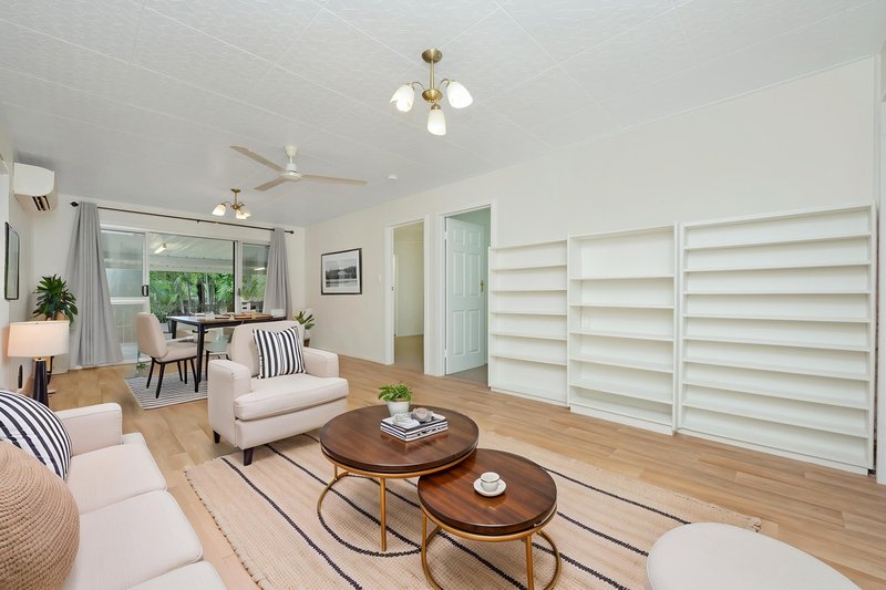 Photo - 197 Pinnacle Drive, Rasmussen QLD 4815 - Image 2