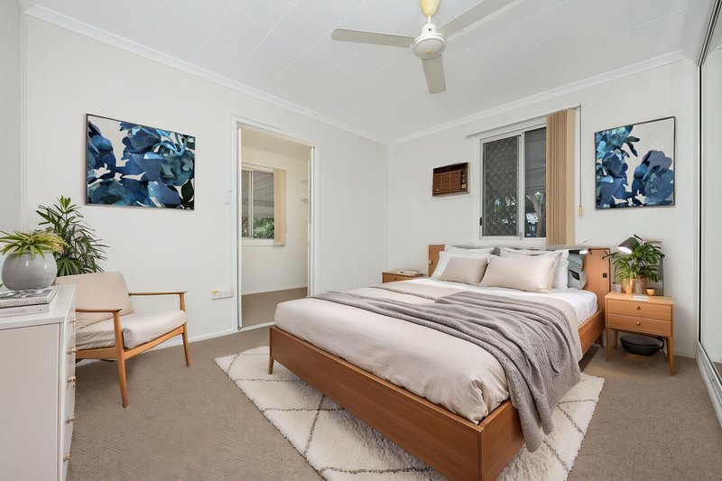 Photo - 197 Pinnacle Drive, Rasmussen QLD 4815 - Image 5