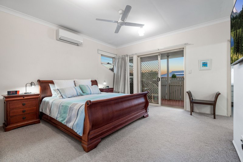 Photo - 197 Randall Road, Wynnum West QLD 4178 - Image 6