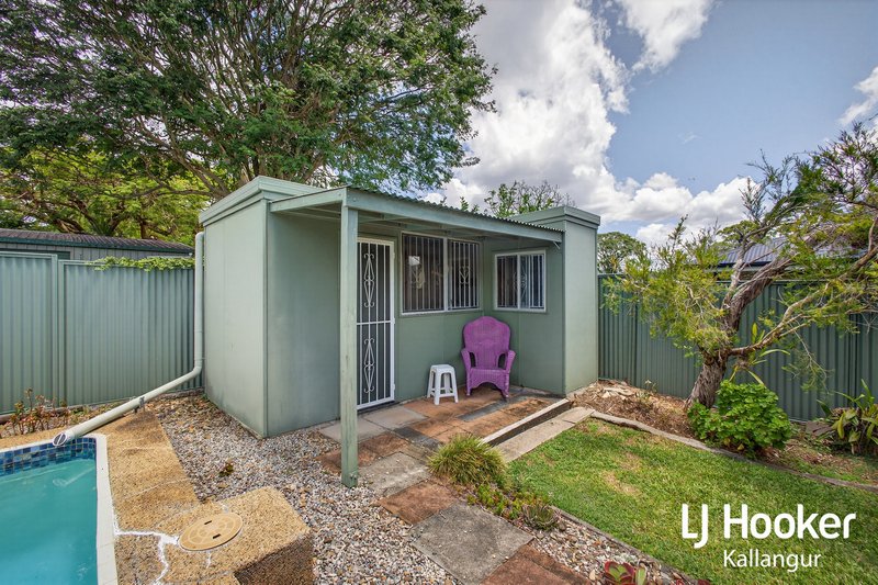 Photo - 197 School Road, Kallangur QLD 4503 - Image 18