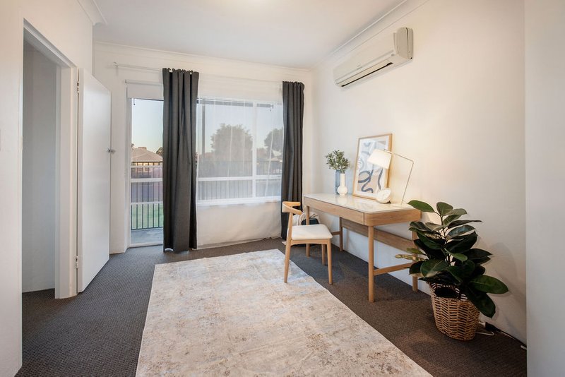 Photo - 1/97 Tarakan Street, Wodonga VIC 3690 - Image 13