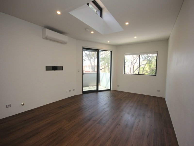 Photo - 19/71-75 Lawrence Street, Peakhurst NSW 2210 - Image 8