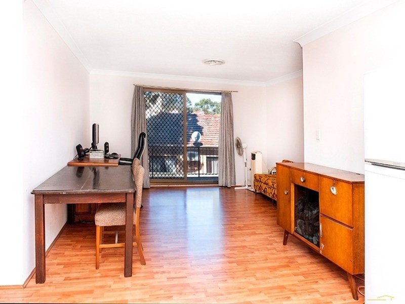 Photo - 19/71 Meredith Street, Bankstown NSW 2200 - Image 2