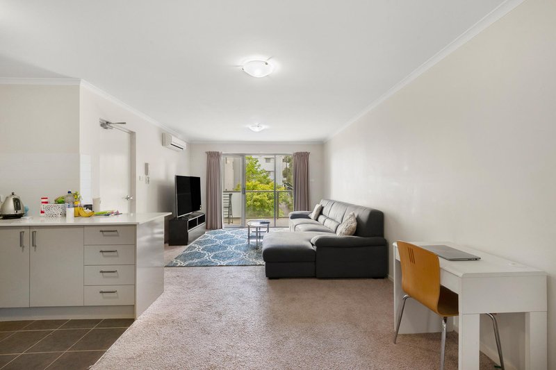 Photo - 19/75 Elizabeth Jolley Crescent, Franklin ACT 2913 - Image 3