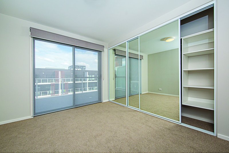 Photo - 197/8 Limburg Way, Greenway ACT 2900 - Image 5