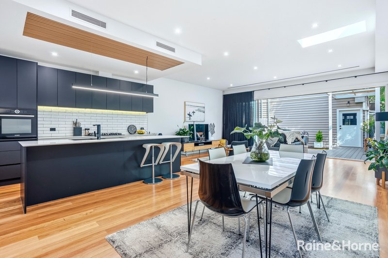 Photo - 197A Melbourne Road, Williamstown VIC 3016 - Image 2