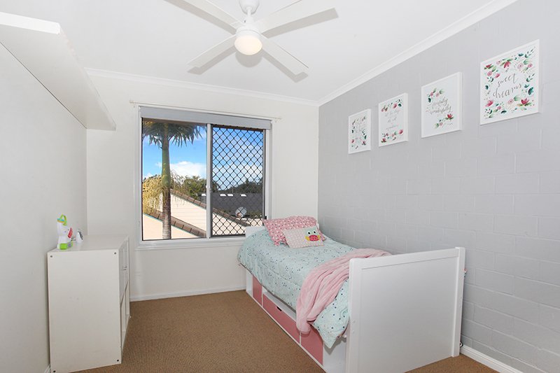 Photo - 1/98 Amarina Ave , Mooloolaba QLD 4557 - Image 6