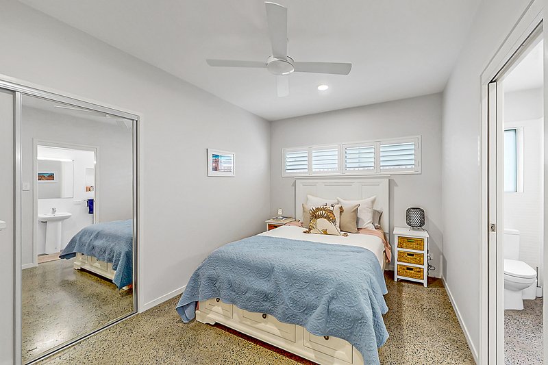 Photo - 198 Brisbane Street, Bulimba QLD 4171 - Image 6