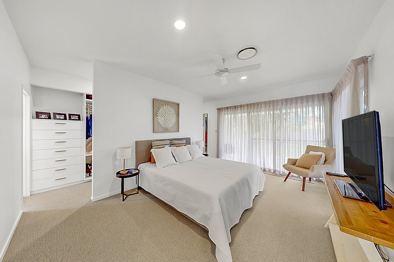 Photo - 198 Brisbane Street, Bulimba QLD 4171 - Image 8