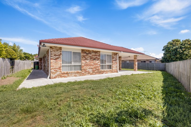 Photo - 198 Henty Drive, Redbank Plains QLD 4301 - Image 13