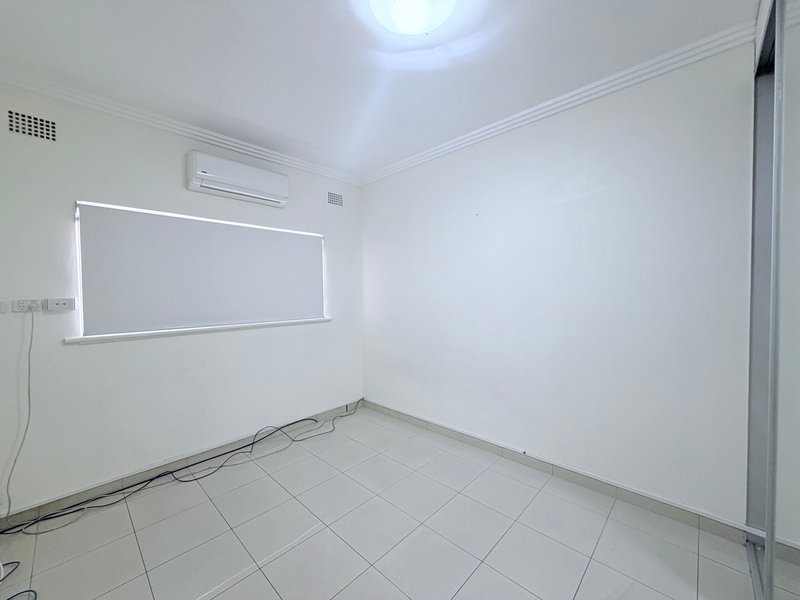 Photo - 198 Roberts Road, Greenacre NSW 2190 - Image 8
