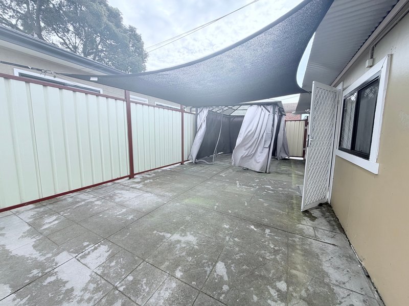 Photo - 198 Roberts Road, Greenacre NSW 2190 - Image 11