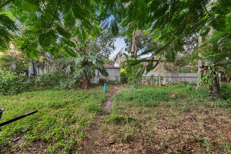 Photo - 198 Saint Vincents Road, Banyo QLD 4014 - Image 7