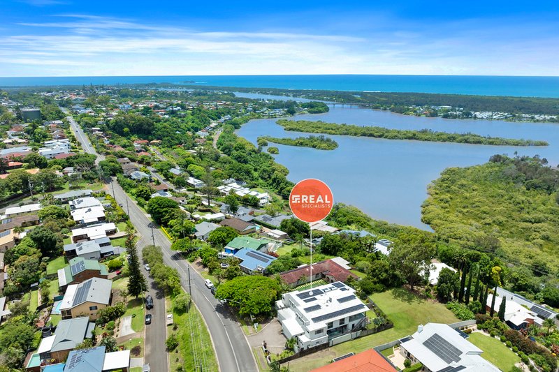 Photo - 1/98 Terranora Road, Banora Point NSW 2486 - Image 35