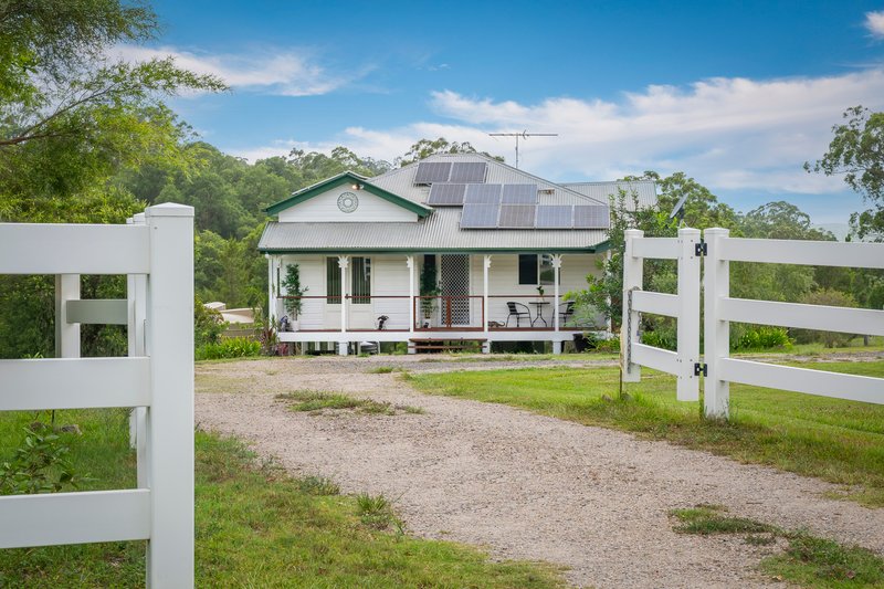 Photo - 198 Woodrow Road, Stanmore QLD 4514 - Image 1