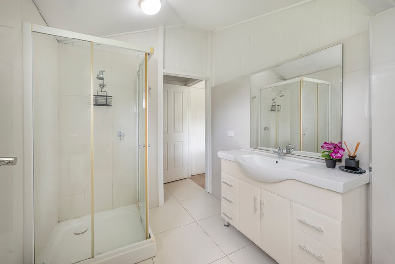 Photo - 198 Woodrow Road, Stanmore QLD 4514 - Image 15