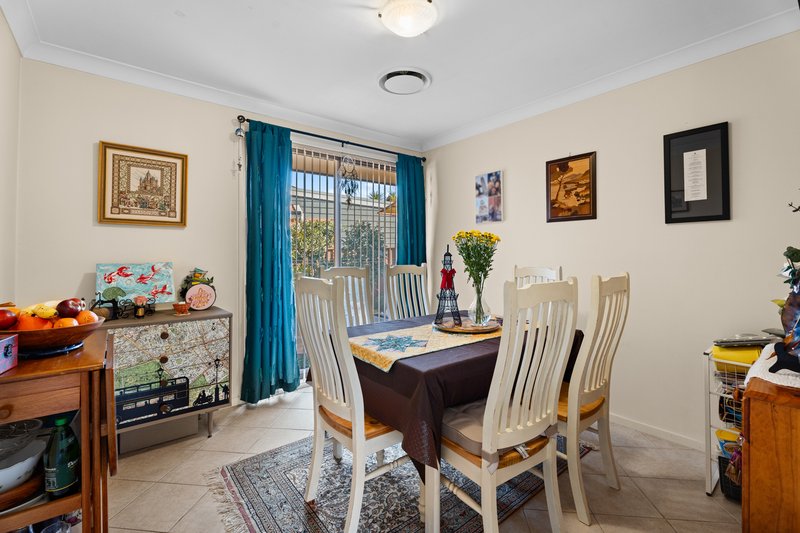 Photo - 198 York Road, South Penrith NSW 2750 - Image 3
