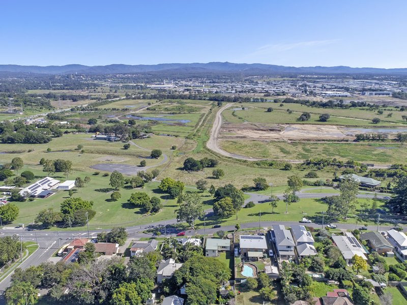 Photo - 1985 Gympie Road, Bald Hills QLD 4036 - Image 6