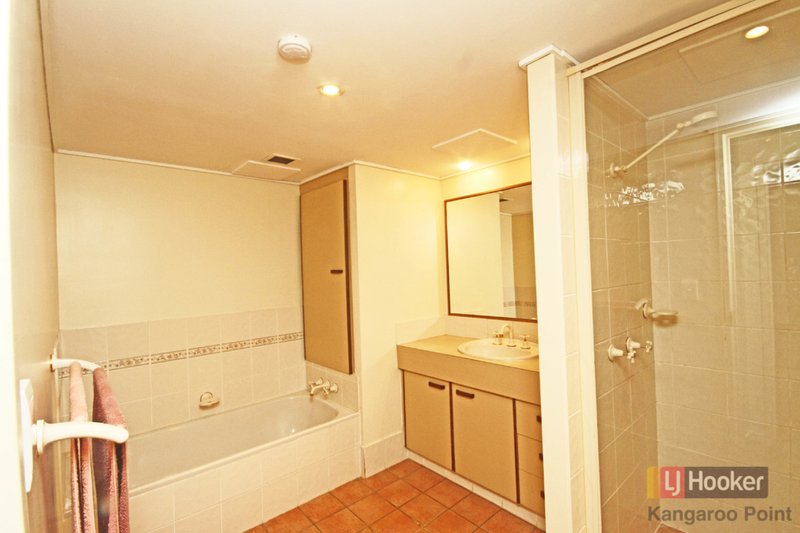 Photo - 19/89 Thorn Street, Kangaroo Point QLD 4169 - Image 10