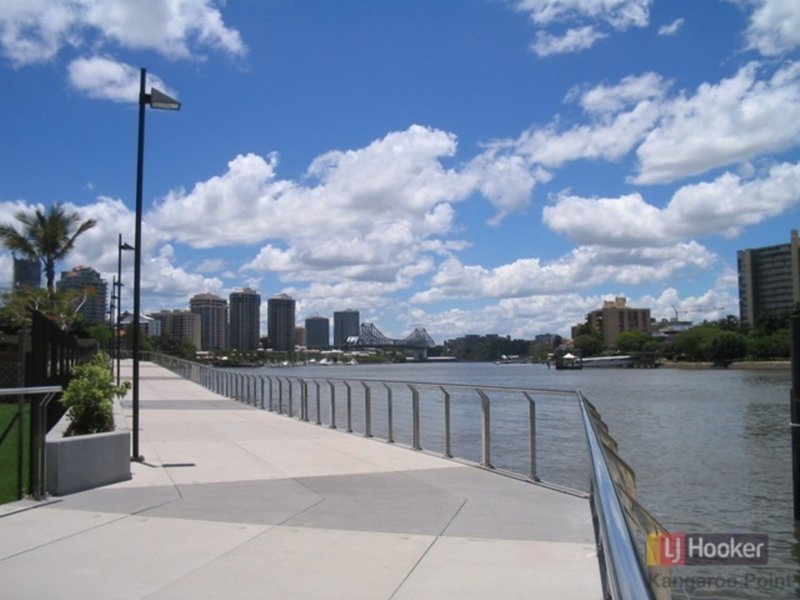 Photo - 19/89 Thorn Street, Kangaroo Point QLD 4169 - Image 17