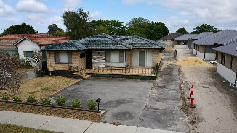 198A Hamilton Street, Queens Park WA 6107