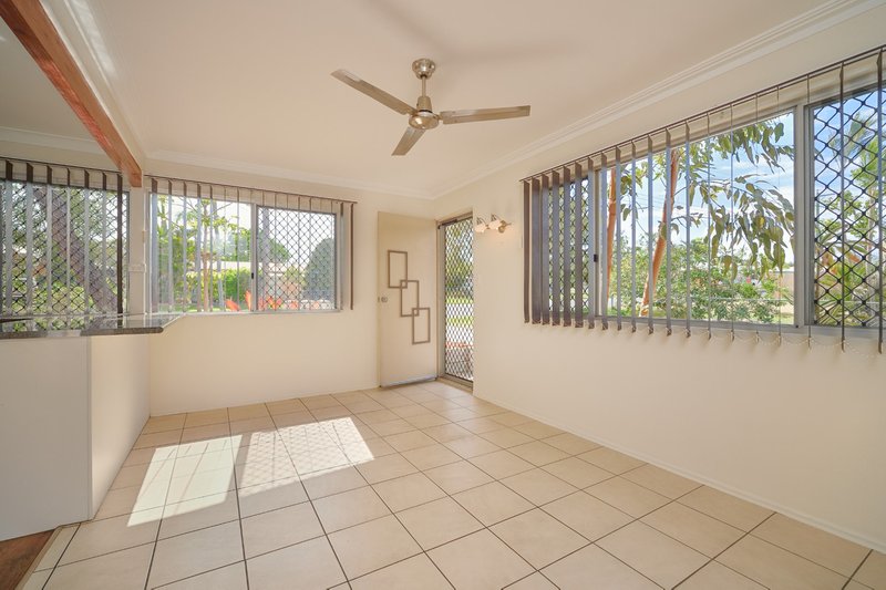 Photo - 1/99 Barney Street, Barney Point QLD 4680 - Image 5