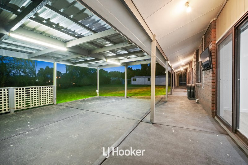 Photo - 199 Belgrave Hallam Road, Narre Warren North VIC 3804 - Image 16