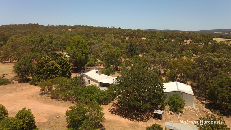 Photo - 199 Benrua Road, Clackline WA 6564 - Image 2