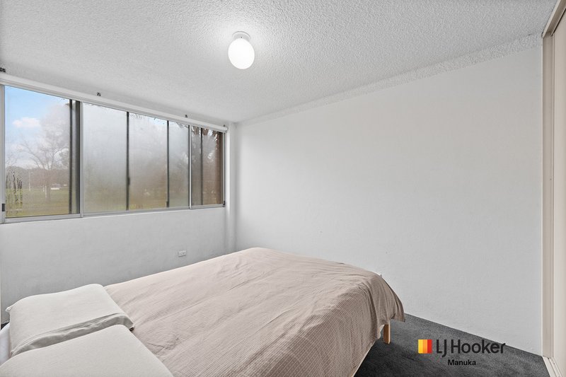 Photo - 1/99 Canberra Avenue, Griffith ACT 2603 - Image 7