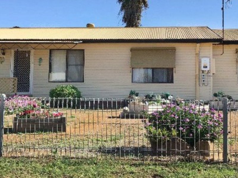 199 Cathundril Street, Narromine NSW 2821