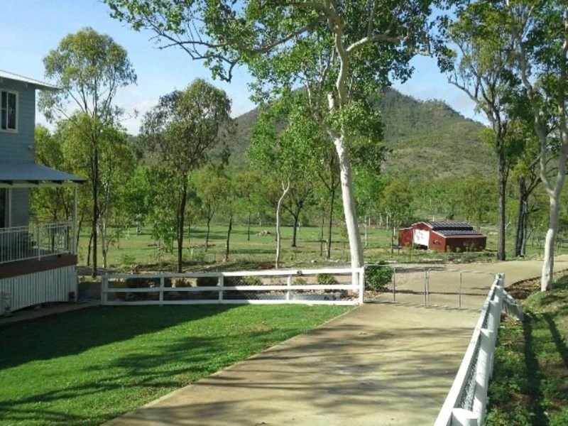 Photo - 199 Chisholm Trail, Oak Valley QLD 4811 - Image 3