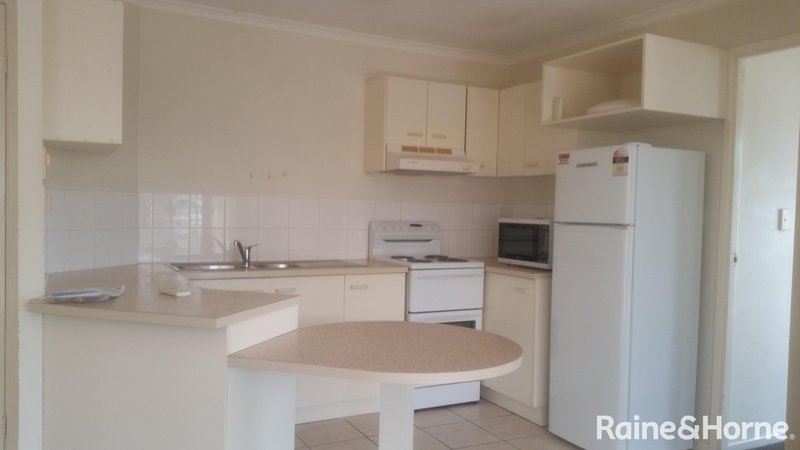 Photo - 19/9 Durham Street, St Lucia QLD 4067 - Image 2