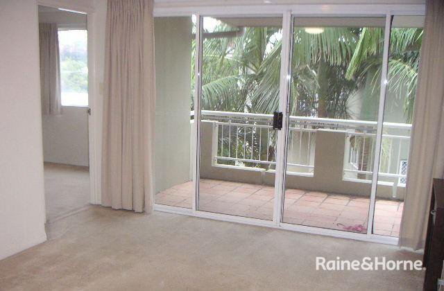 Photo - 19/9 Durham Street, St Lucia QLD 4067 - Image 3